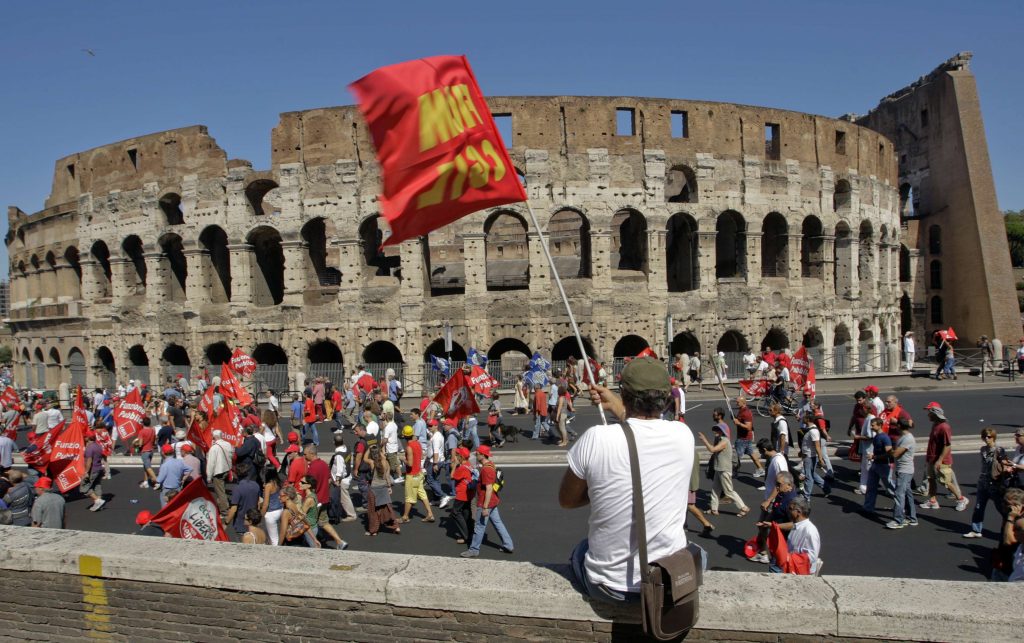 Guvernul italian a aprobat "regula de aur" a deficitului bugetar
