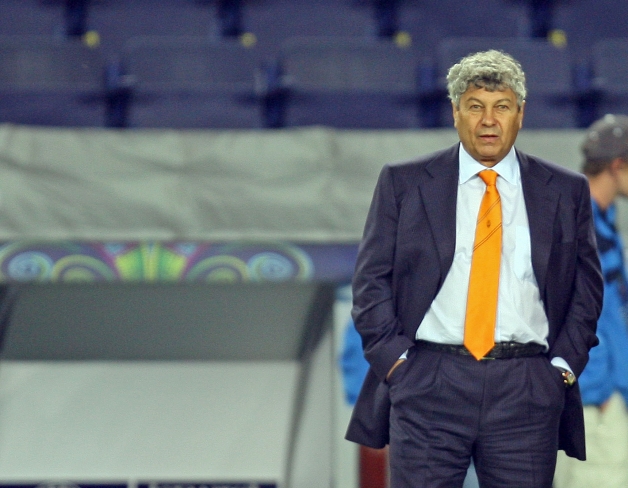 Lucescu îşi prezintă "viaţa de miner"
