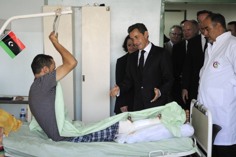 Nicolas Sarkozy şi David Cameron au ajuns în Libia