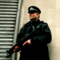 Operaţiune antiteroristă de amploare în oraşul britanic Birmingham