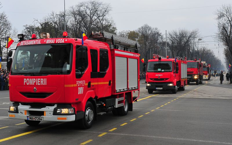 Pericol: cisternă cu gaz, răsturnată în Hunedoara