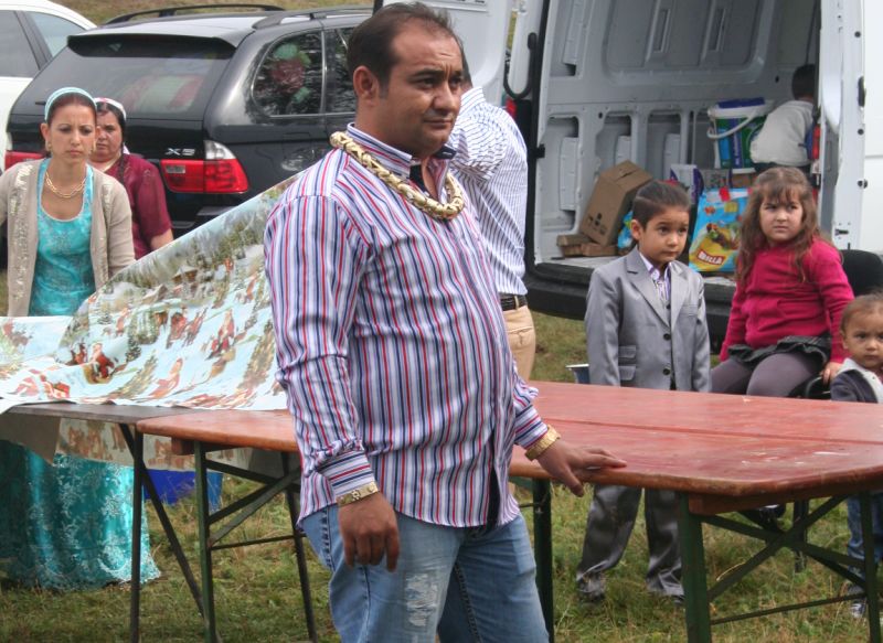 Peste 200 de romi de origine română evacuaţi dintr-o tabără din Marsilia