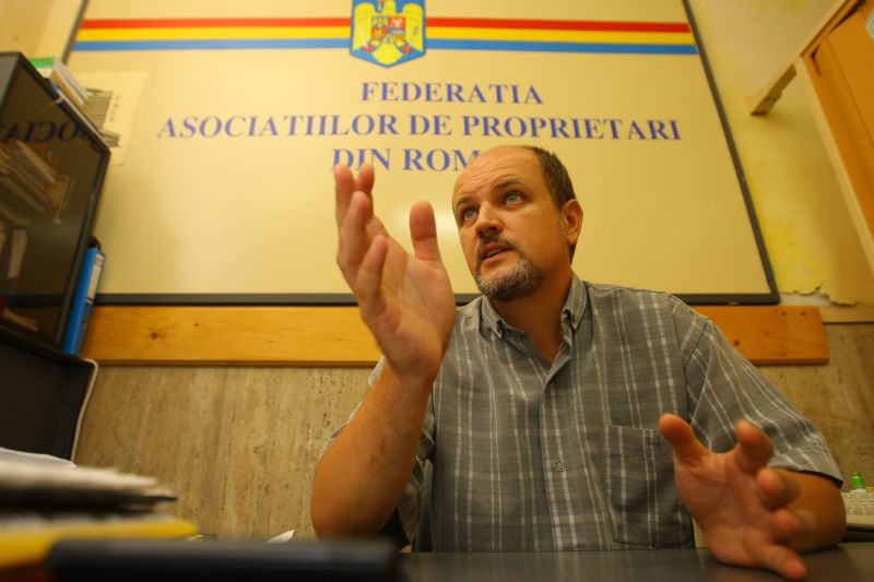 Radu Opaina şi amanta sa infidelă