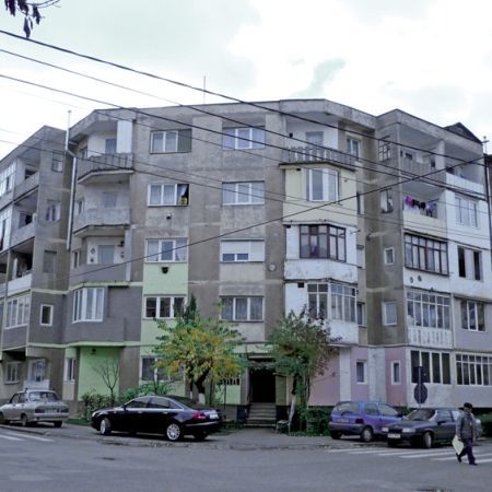 S-au aprobat regulile după care statul va ajuta românii să-şi reabiliteze faţadele