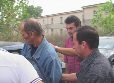 Supusă la perversiuni sexuale de un violator eliberat pentru bună purtare