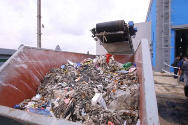 Bucureştenii ar putea plăti taxă de ape uzate de maximum 73 de lei