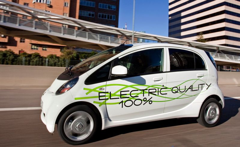 Cifrele vorbesc! Maşina electrică, un fiasco