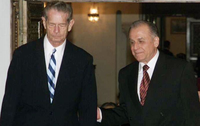 De supărare, Ion Iliescu îl compară pe Traian Băsescu cu Carol al II-lea