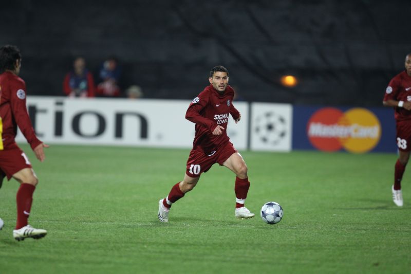 Eugen Trică: "Nu mă plictisesc. Duc copiii la şcoală, pun murături"