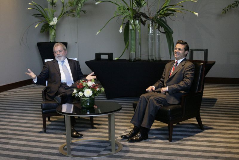 Ex-preşedintele brazilian Lula da Silva diagnosticat cu cancer, după 50 de ani de fumat