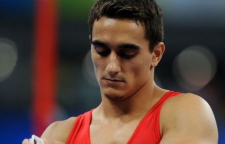 Gimnaştii români, ultimii în finală