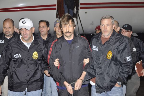 La new York a început procesul "negustorului morţii", rusul Viktor Bout