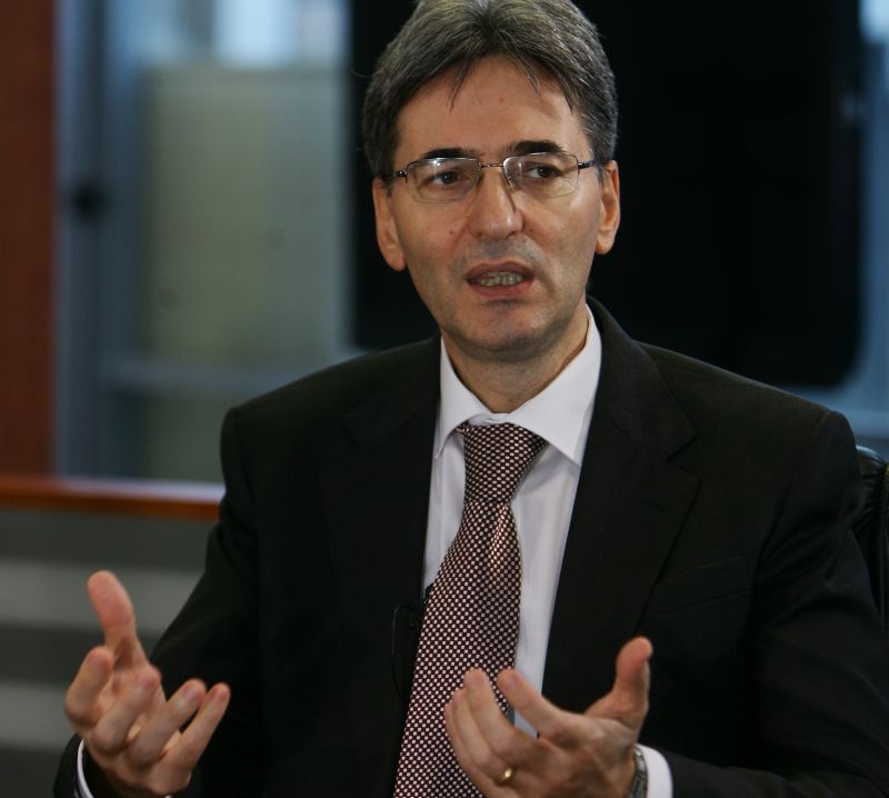 Leonard Orban, ministrul afacerilor europene: Plăţile pentru fonduri UE se reiau în decembrie