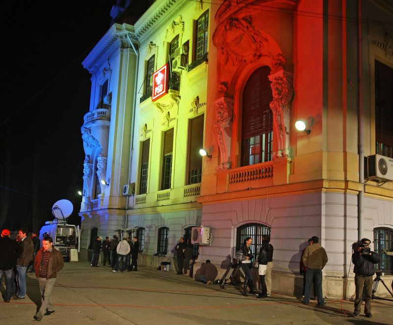 PSD n-are bani să-şi cumpere sediul. Băncile nu-l consideră solvabil. VEZI ce spune Ponta