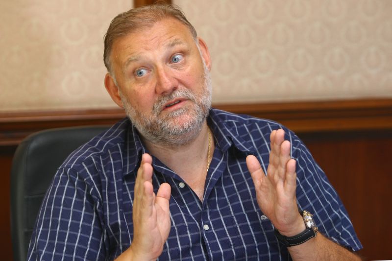 Răzvan Murgeanu: "Oprescu e greieraşul care se înfruptă din proviziile furnicii"