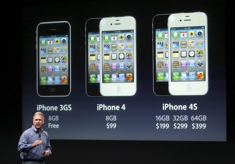 Steve Jobs, filmat la repetiţiile pentru lansarea iPhone 4S. Crezi că era el?