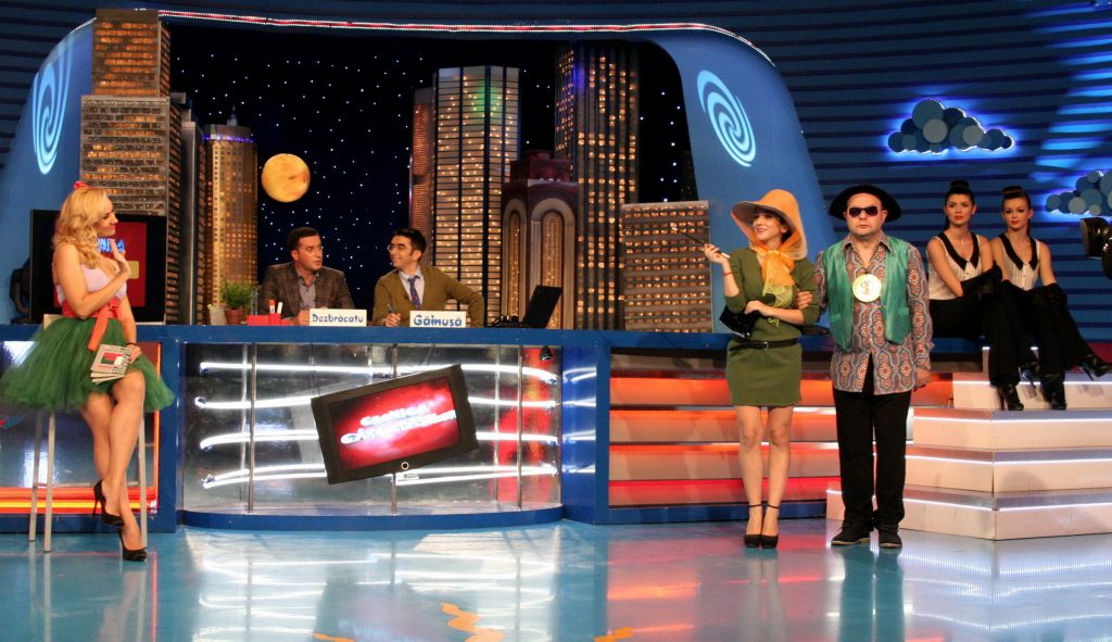 "Cronica Cârcotaşilor" nu se predă