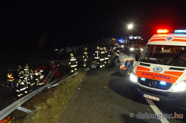 Doliu la Clejani. Mama, tatăl şi fiul au murit în accidentul din Ungaria