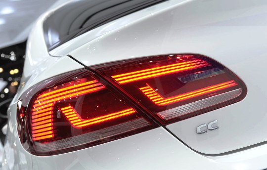 Gama Volkswagen Passat sărăceşte subit