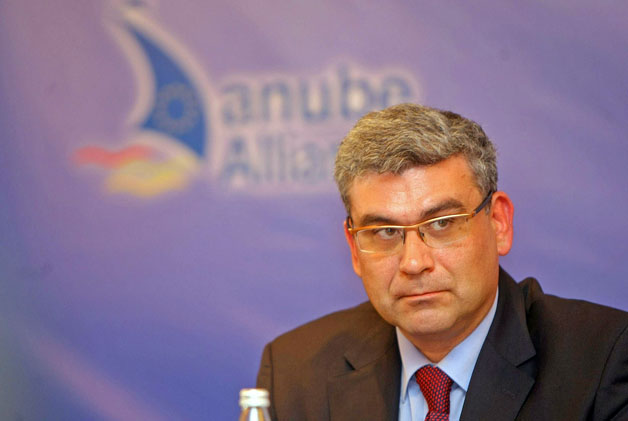 MAE condamnă emisiunea de la postul de radio italian în care românii sunt numiţi infractori şi ţigani