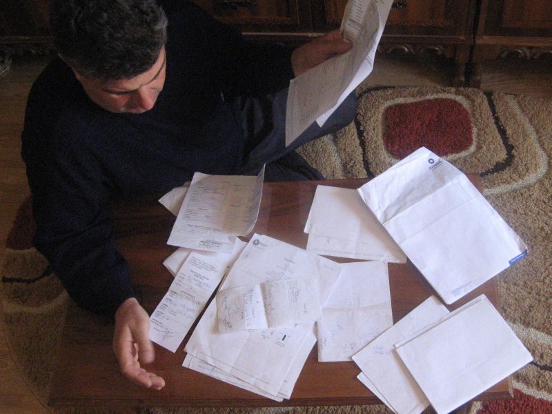 Mafia analizelor: "Am fost păcălit că am hepatită C. Am plătit zeci de milioane să aflu adevărul"