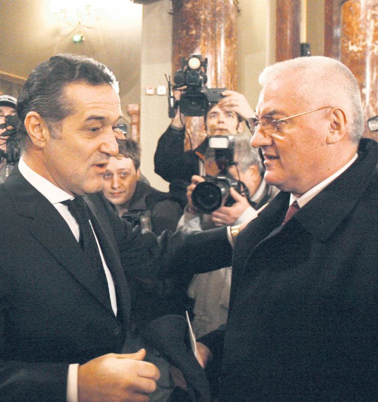 Mitică: "Eu ştiu mă, fraţilor, ce drac de poezie i-oi fi zis?"