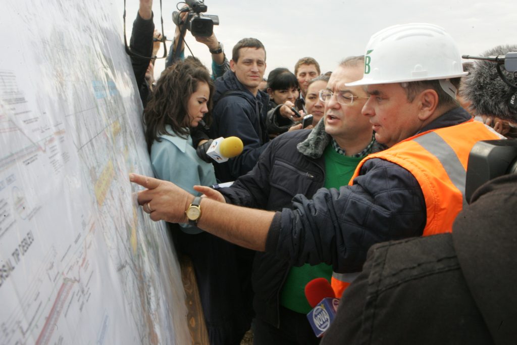 Start la construcţia a 43 de kilometri de autostradă