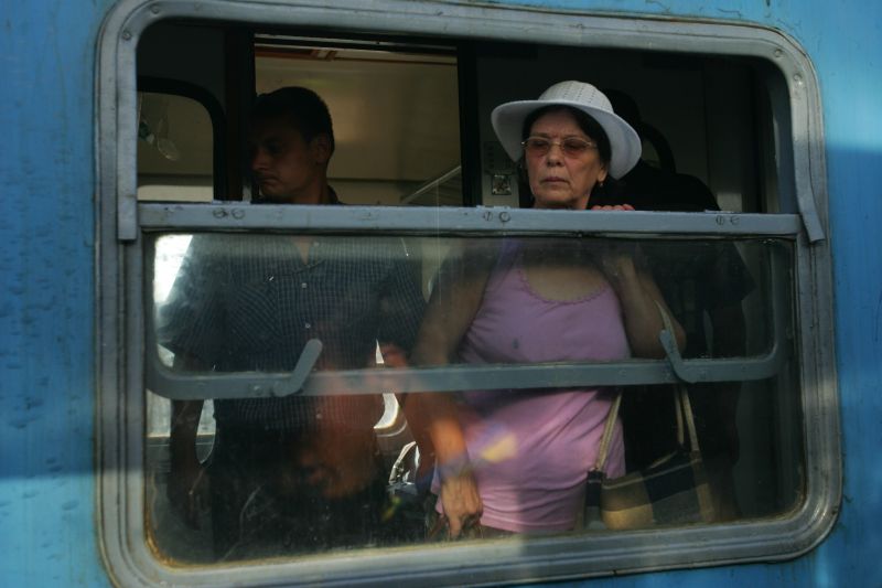 Trenurile cu doi călători, trase definitiv în depou