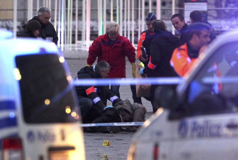 Atac armat în oraşul belgian Liege, soldat cu patru morţi şi cel puţin 70 răniţi