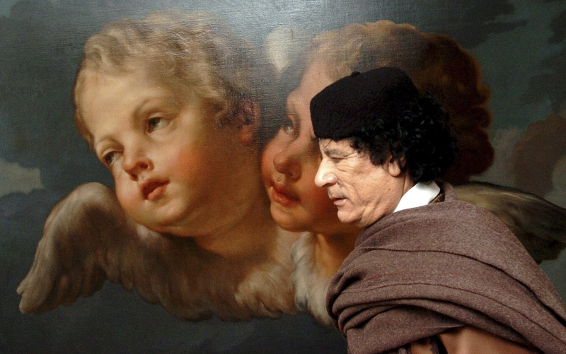 Comoara lui Gaddafi, găsită în deşert. Câte milioane ascunsese fostul dictator