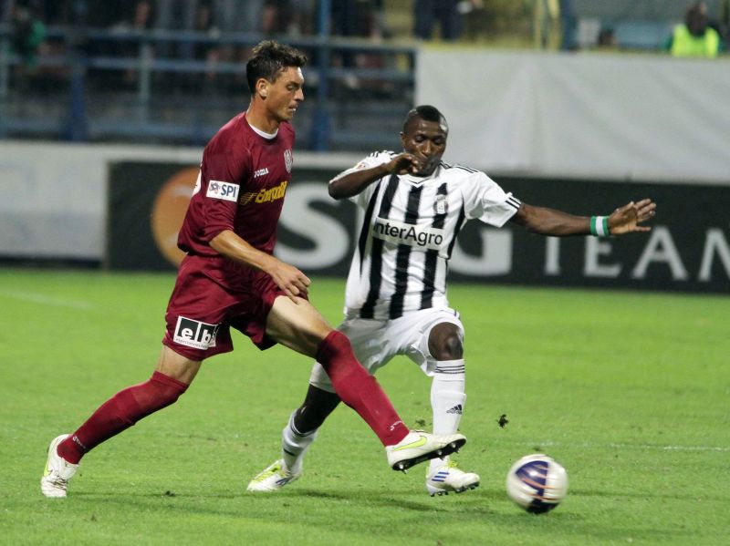 Dumitru Dragomir: "La derby-uri ar trebui aduşi arbitri din străinătate"