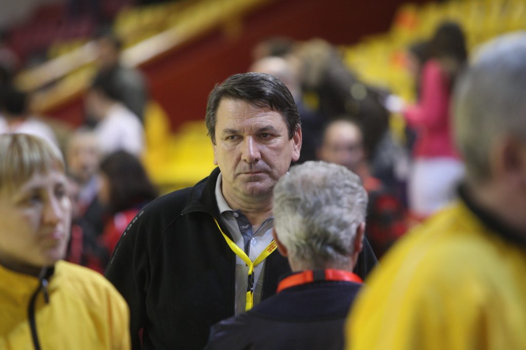 Handbal: România bate Cuba, dar Radu Voina e supărat: "Sunteţi penibile! Se uită ţara la voi!"
