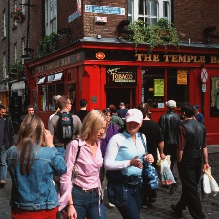 Irlanda, în cădere liberă. PIB-ul s-a contractat cu 1,9%