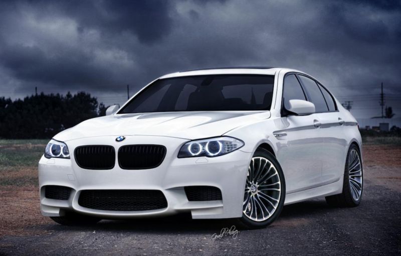 Liber la drifturi pe plajă. BMW-ul care nu rămâne împotmolit în nisip