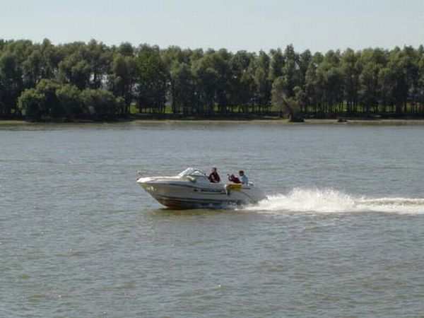 Mai mulţi turişti în Delta Dunării şi în staţiunile balneare