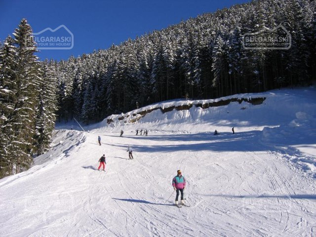 Poliţişti români, greci şi bulgari vor patrula în staţiunea de schi Bansko