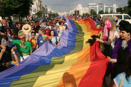 Americanii redefinesc violul pentru a cuprinde şi victimele de sex masculin
