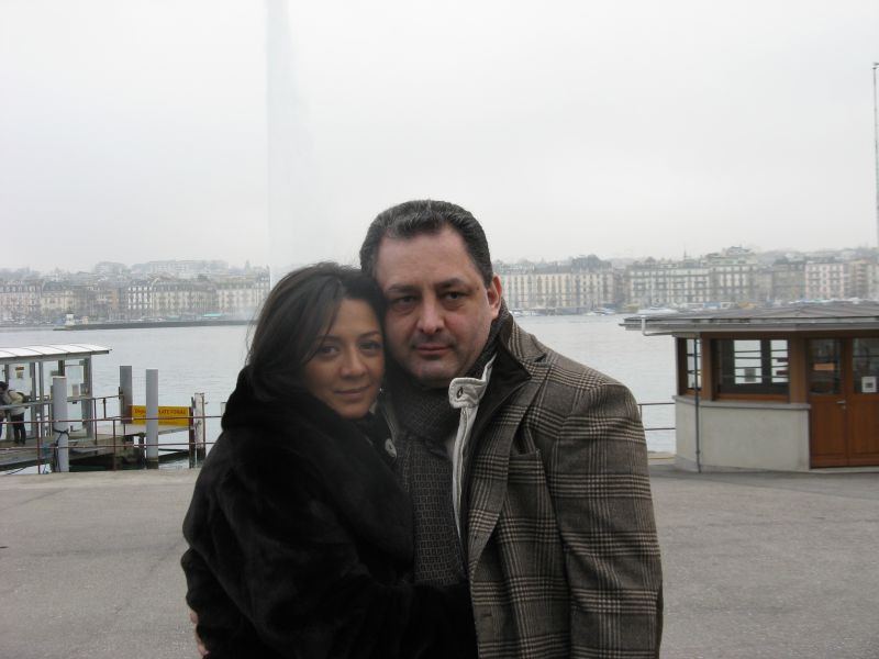 Ca-n filmele cu Raj Kapoor. Amorul dintre Oana Mizil şi Marean Vanghelie n-are loc în Ferentari