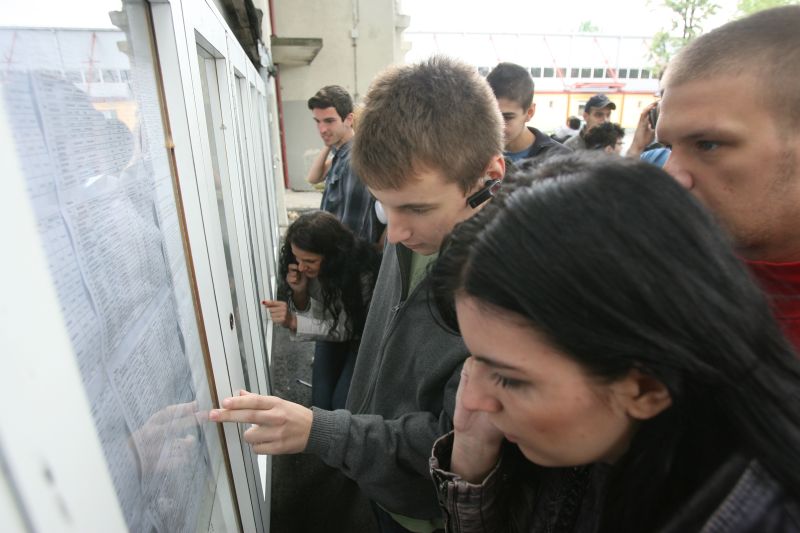 Efectele dezastrului de la Bac: În Timiş s-au anunţat primele comasări de licee