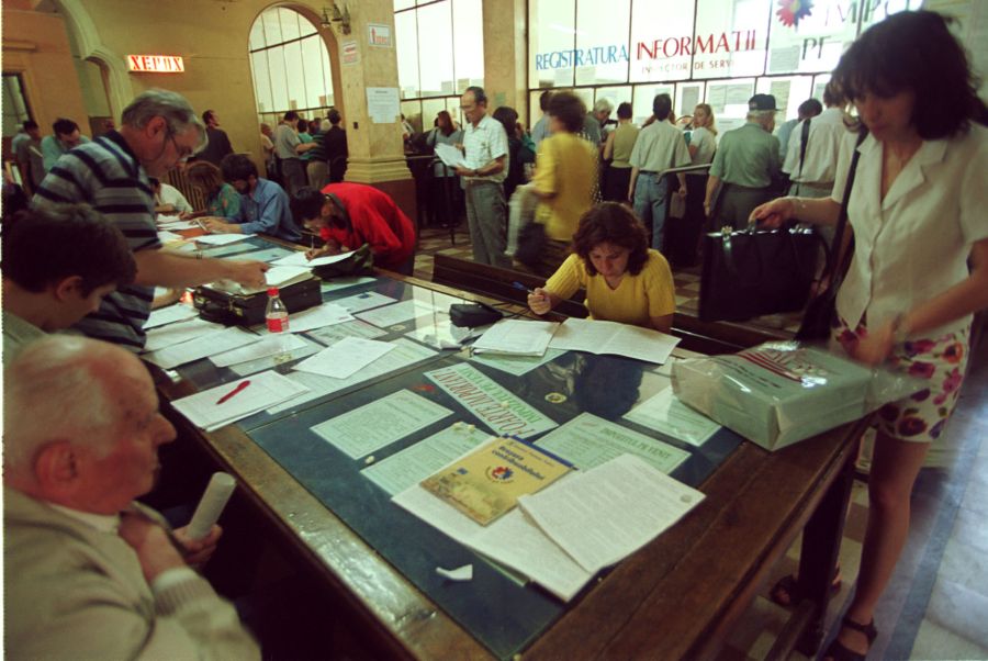 Microîntreprinderile pot opta pentru impozitul pe venit, până pe 31 ianuarie