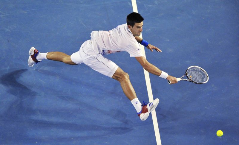 Novak Djokovici n-are rival nici când joacă accidentat