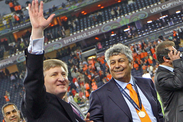 Operația lui Mircea Lucescu s-a încheiat cu bine. „I-am fixat coastele pentru a scăpa de dureri”