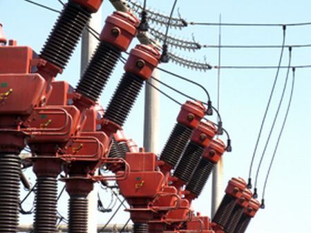 Preţurile reglementate la energie dispar încet-încet