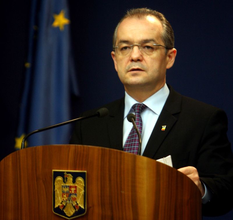 Sindicaliştii au refuzat invitaţia premierului. Boc: ”Regret decizia sindicatelor”