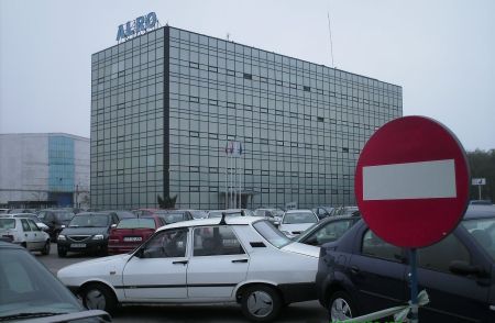Sindicatele: Combinatul Alro Slatina s-ar putea închide!
