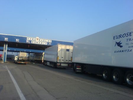 Orban a bătut palma cu Orban! Tranzit fără restricții prin Ungaria