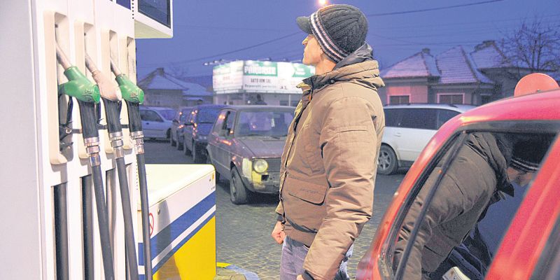 Alimentaţi acum, petrolul scump vine până la primăvară