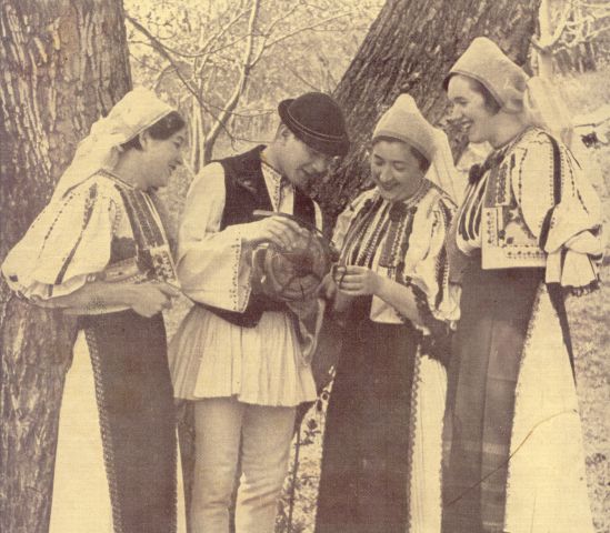 Bărbatul chipeş și neastâmpărat al românilor