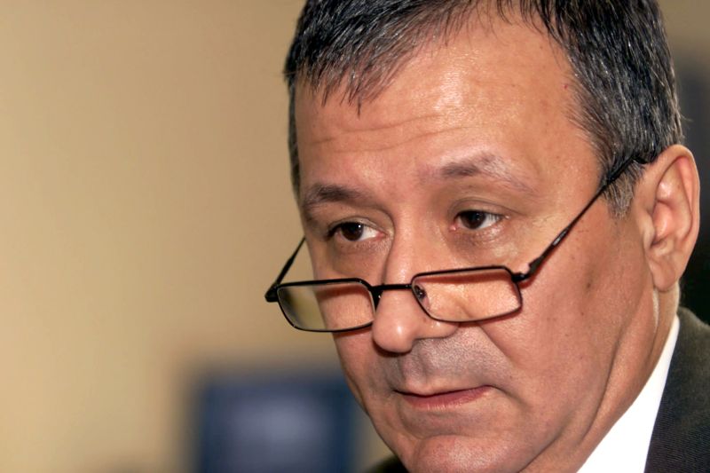 Ce se întâmplă cu sucursala din România când banca mamă dă faliment