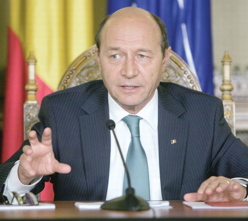 Consultările de la Cotroceni, amânate după demisia premierului